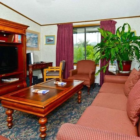 M Star Hotel Covington Εξωτερικό φωτογραφία