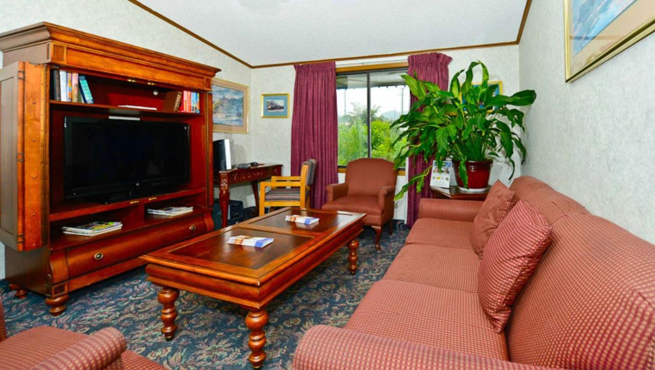 M Star Hotel Covington Εξωτερικό φωτογραφία